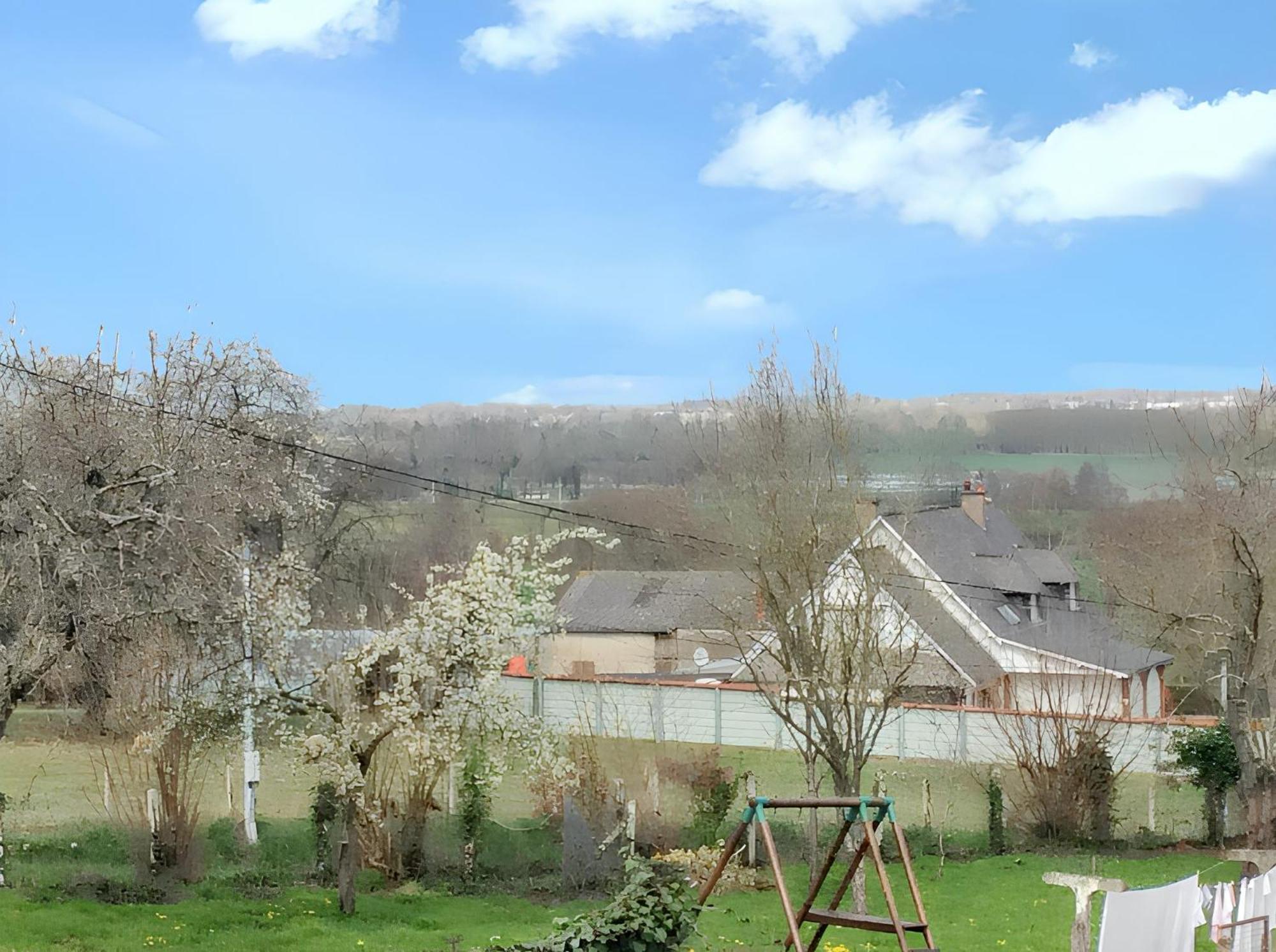 Maison Charmante A Sougeal Avec Superbe Jardin エクステリア 写真